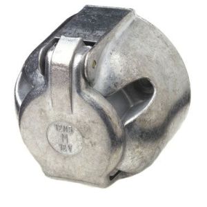 Britax 7 Pin Metal Trailer Socket  