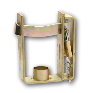 Ark Trailer Lock With Padlock  
