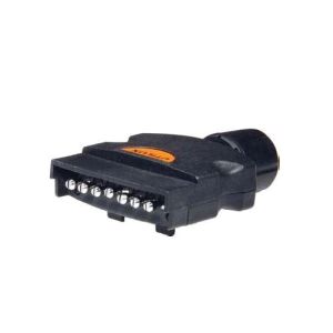 Utilux 7 Pin Flat Trailer Plug (Blister Pack Of 1)  