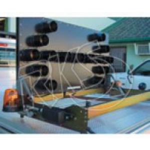 Britax B LED Arrow Board (1500mm X 750mm) 